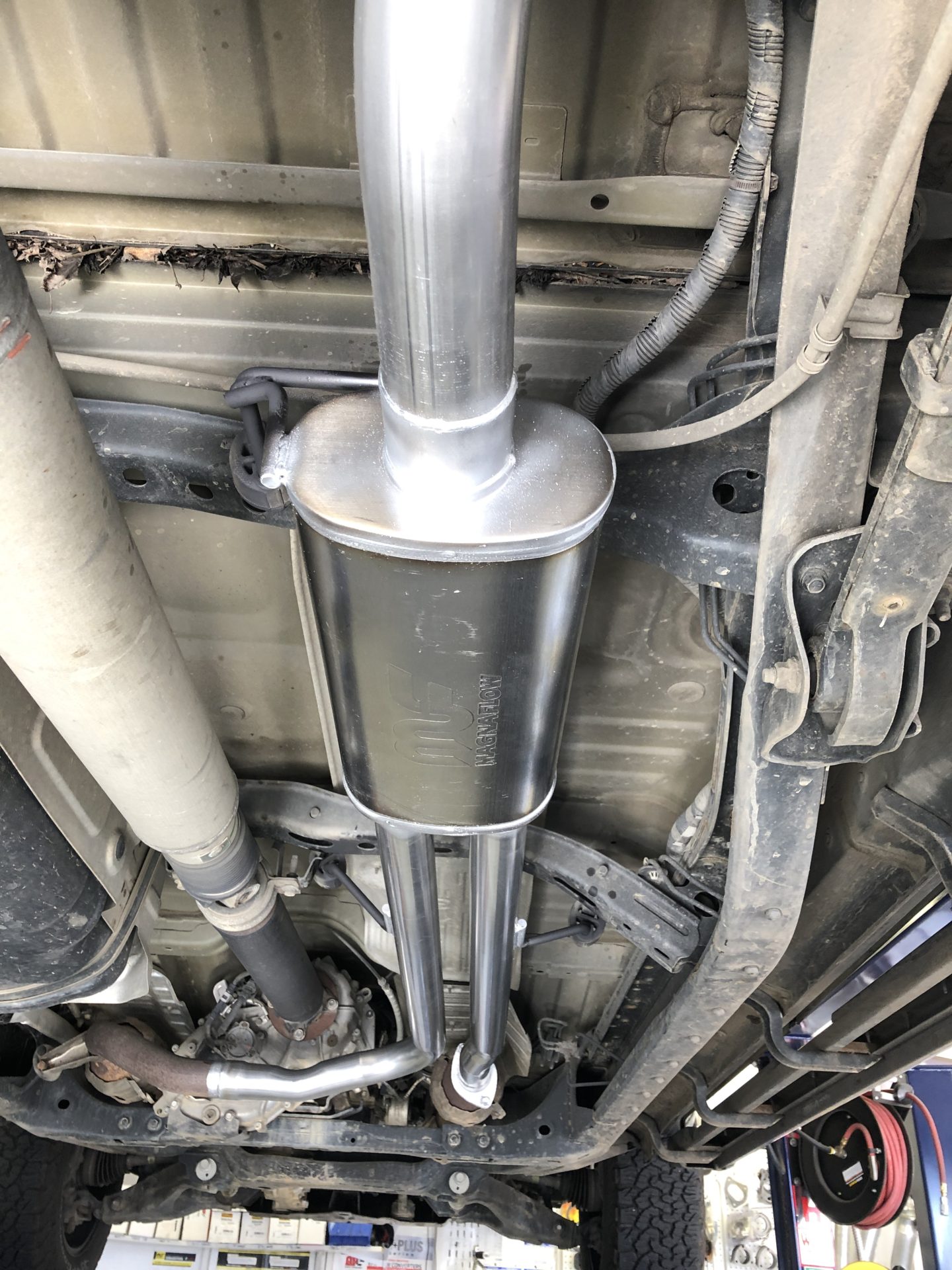 Toyota Tundra Performance Exhaust